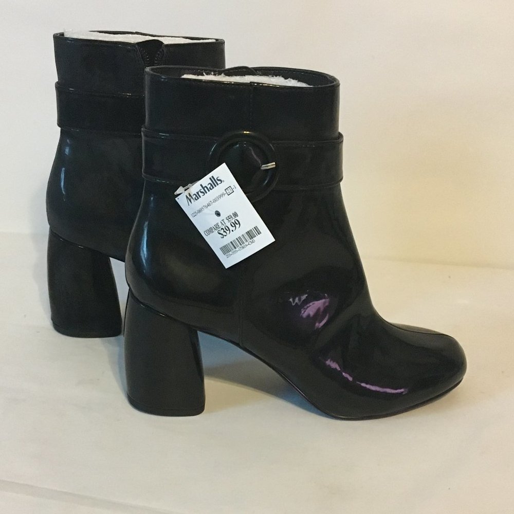 Black rubber like boots 8.5